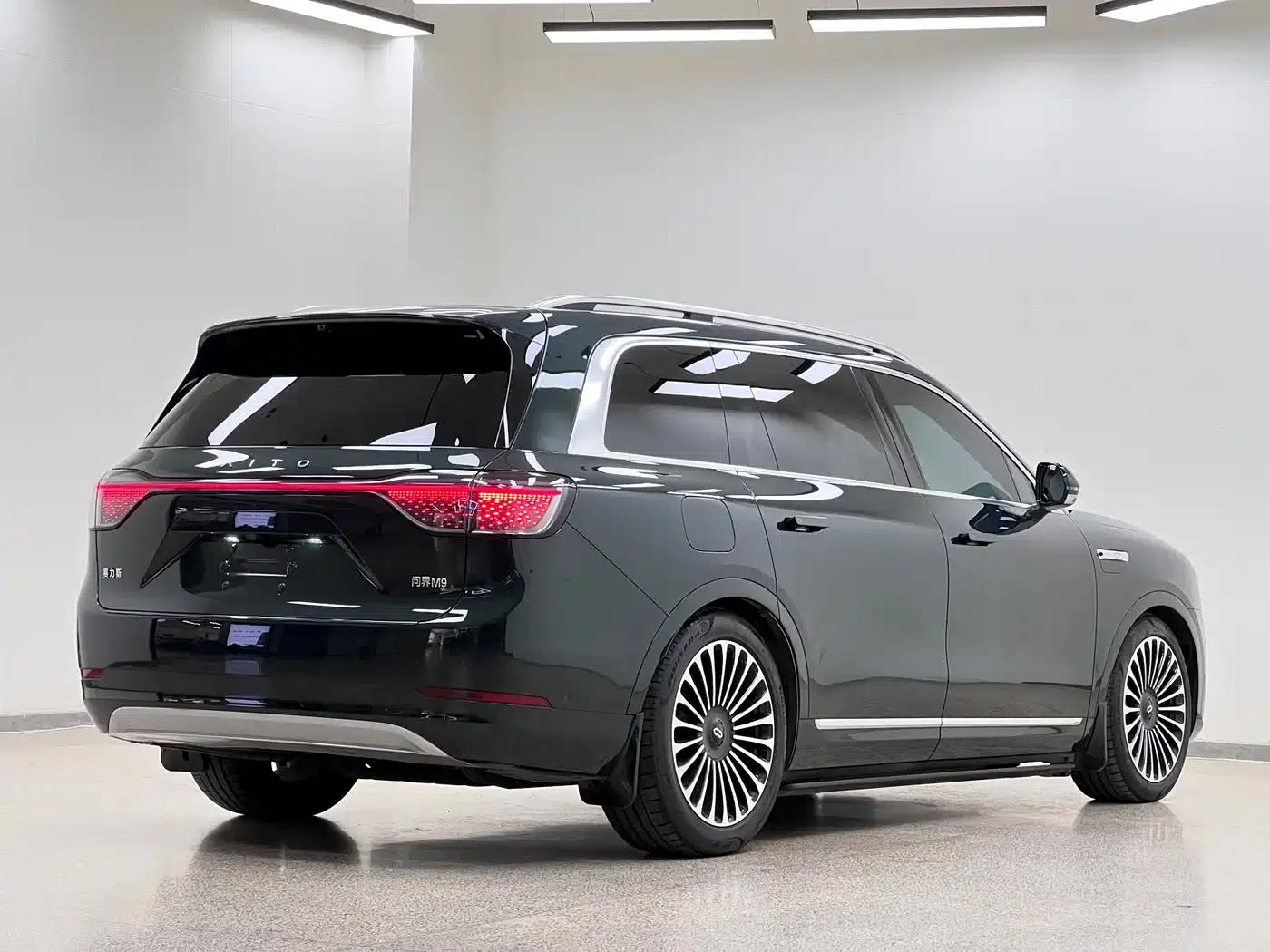 Wenjie M9 2024 Range Extended Ultra Edition 52kWh 6-Seater — миниатюра 7