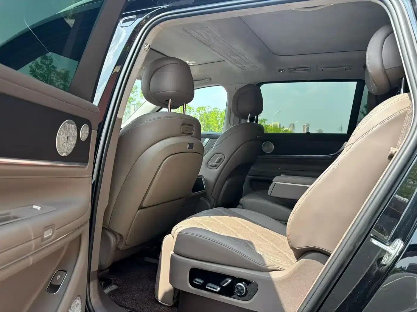 Wenjie M9 2025 Extended Range Max Edition 52kWh 6-Seat Version (192-line LiDAR) — миниатюра 5