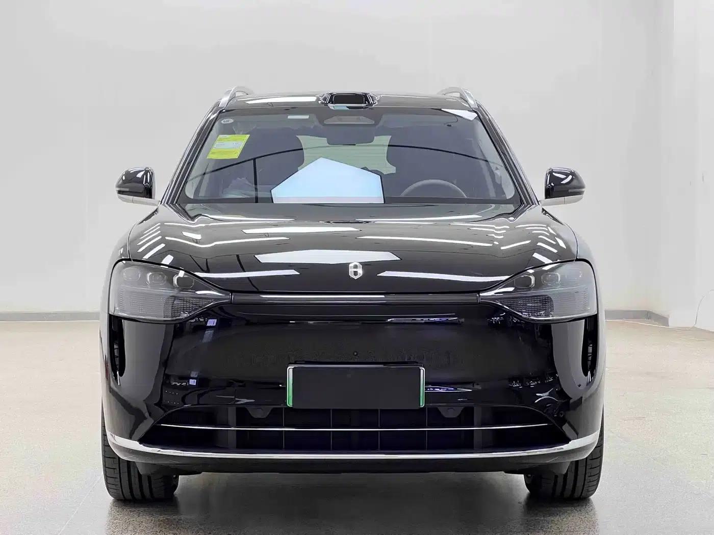 Wenjie M9 2025 Ultra Extended Range Edition (52kWh, 6-seater, 192-line LiDAR) — миниатюра 2