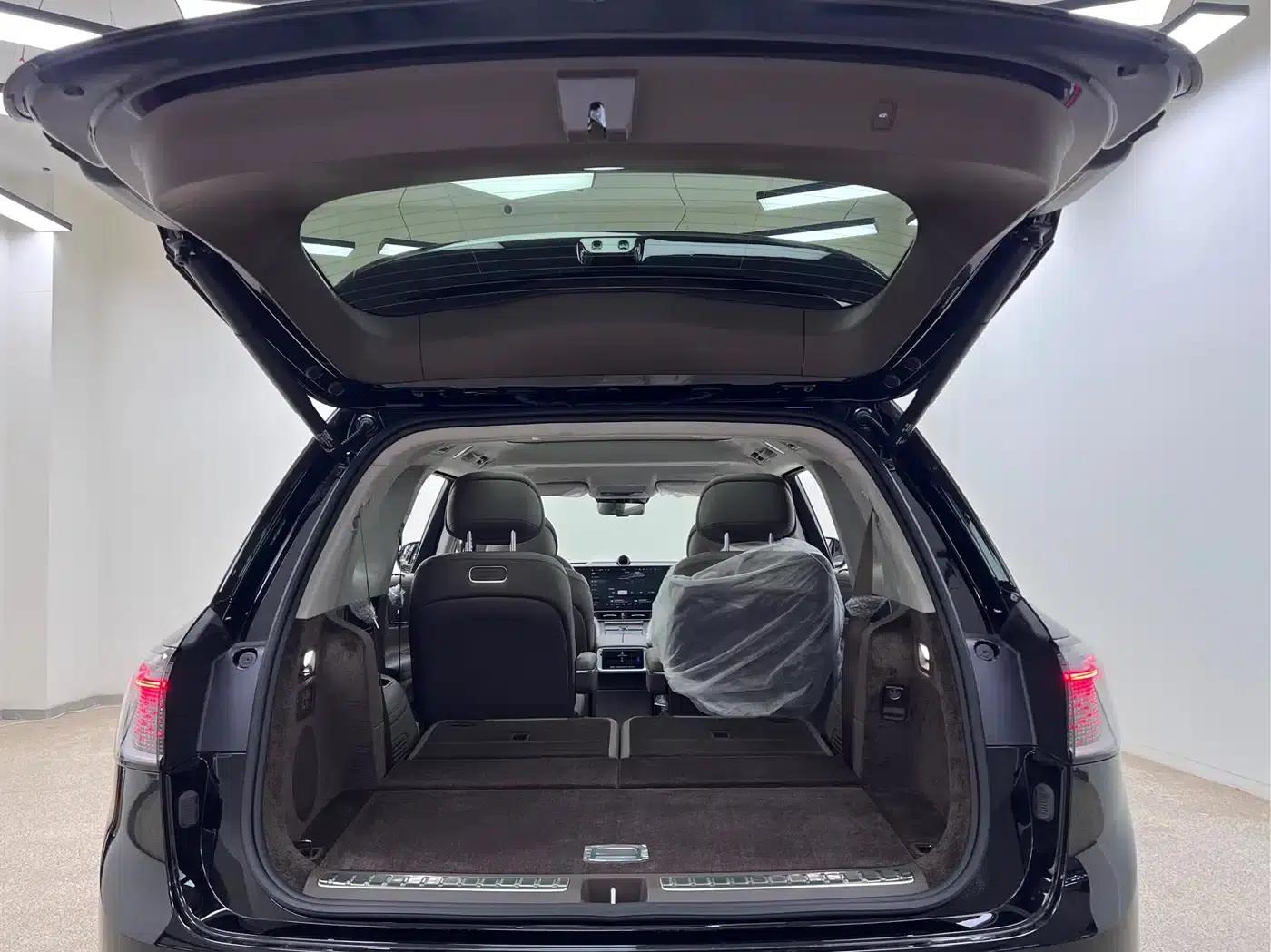 Wenjie M9 2025 Ultra Extended Range Edition (52kWh, 6-seater, 192-line LiDAR) — миниатюра 36