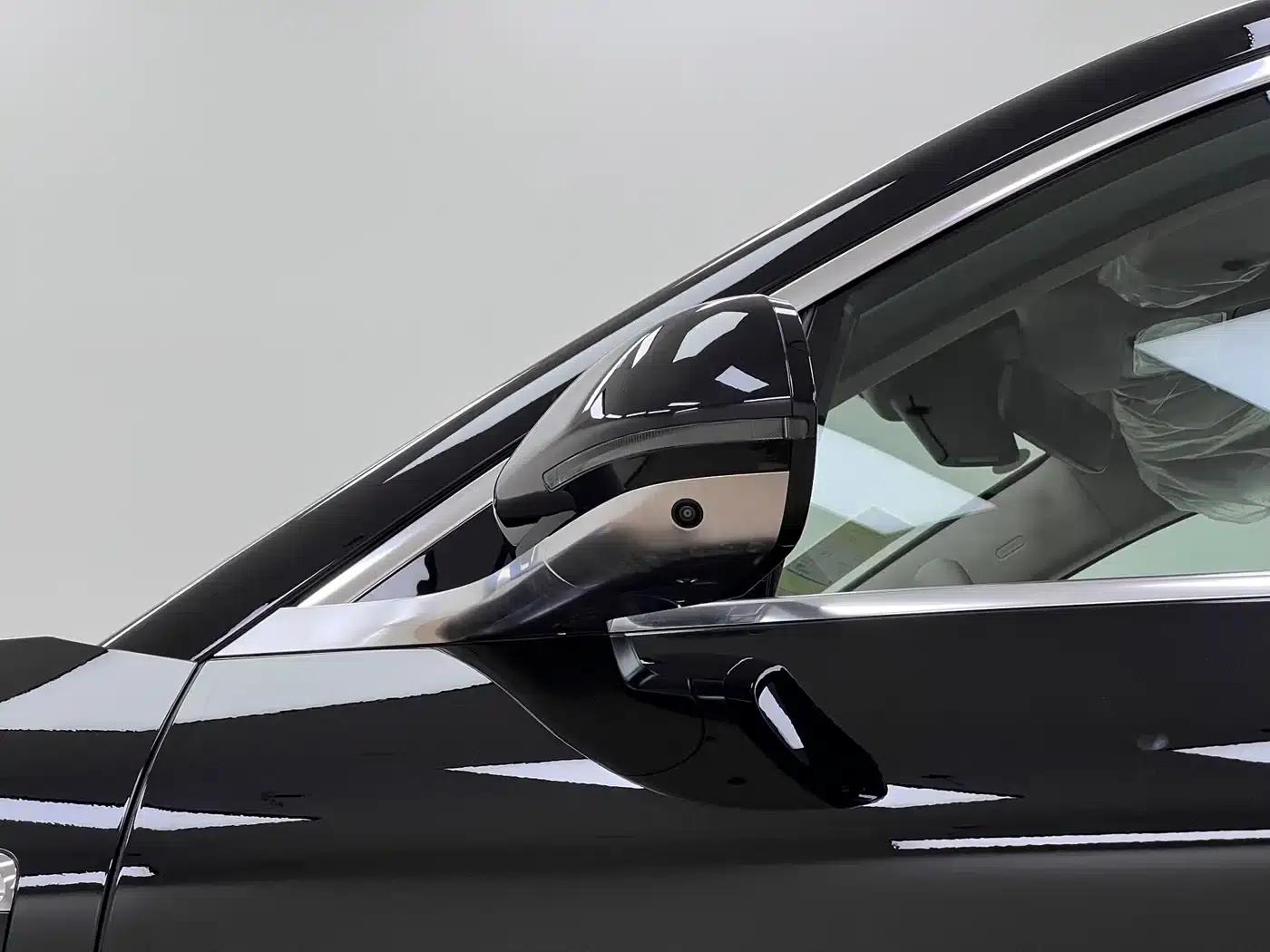 Wenjie M9 2025 Ultra Extended Range Edition (52kWh, 6-seater, 192-line LiDAR) — миниатюра 10