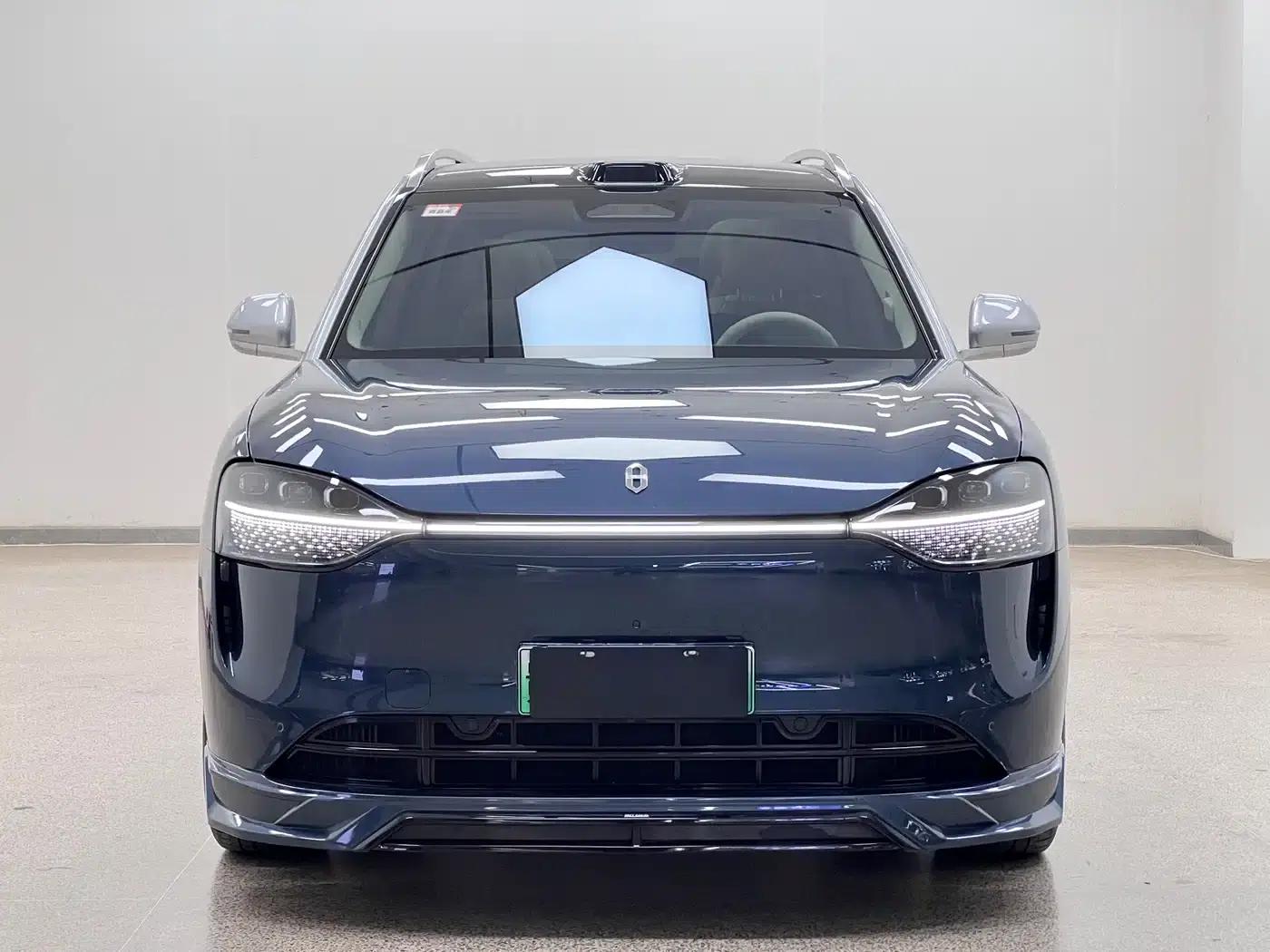 Wenjie M9 2024 Range Extended Ultra Edition 42kWh 6-Seater — миниатюра 2
