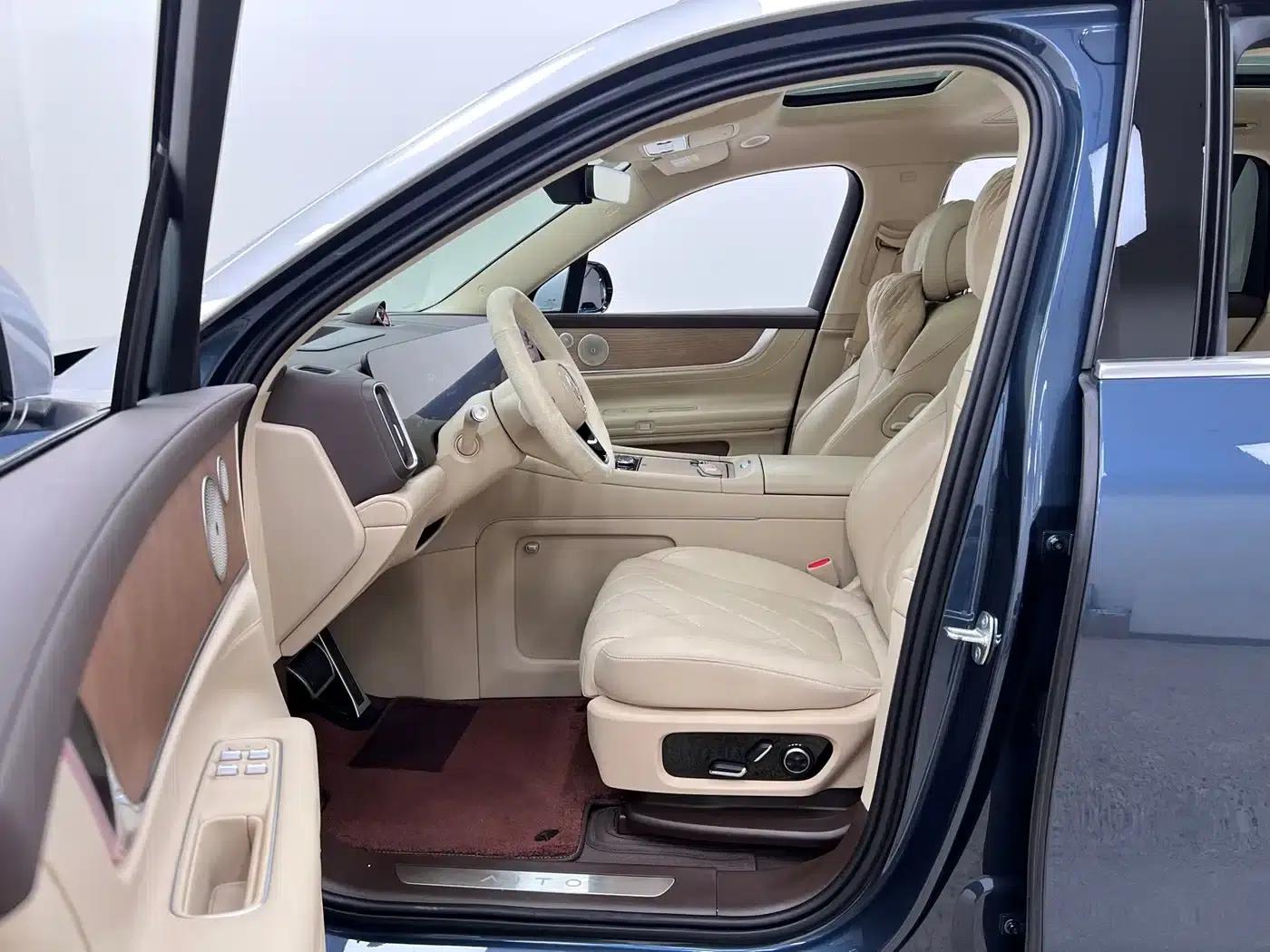Wenjie M9 2024 Range Extended Ultra Edition 42kWh 6-Seater — миниатюра 15