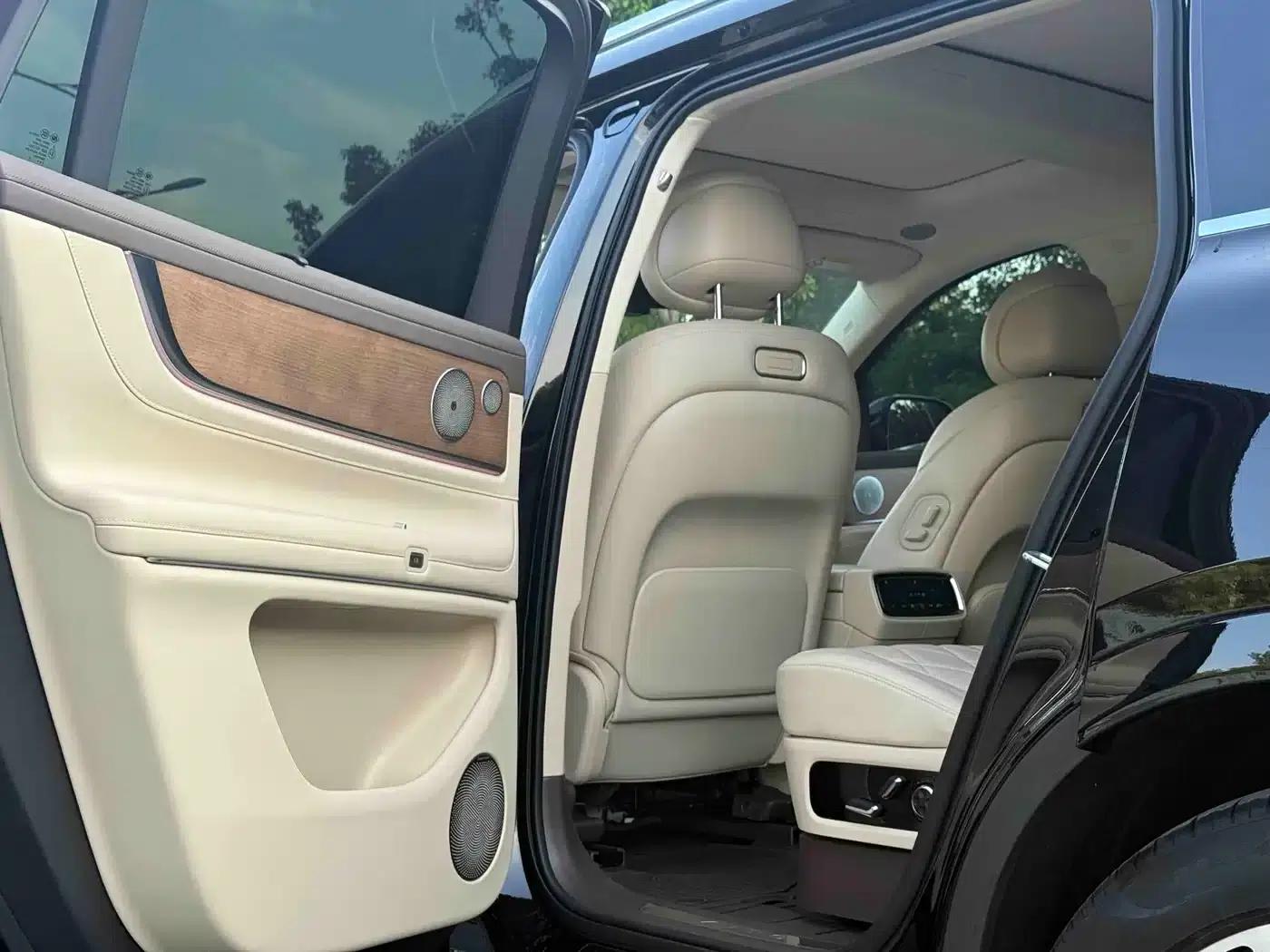 Wenjie M9 2024 Range Extended Max Edition 52kWh 6-Seater — миниатюра 9
