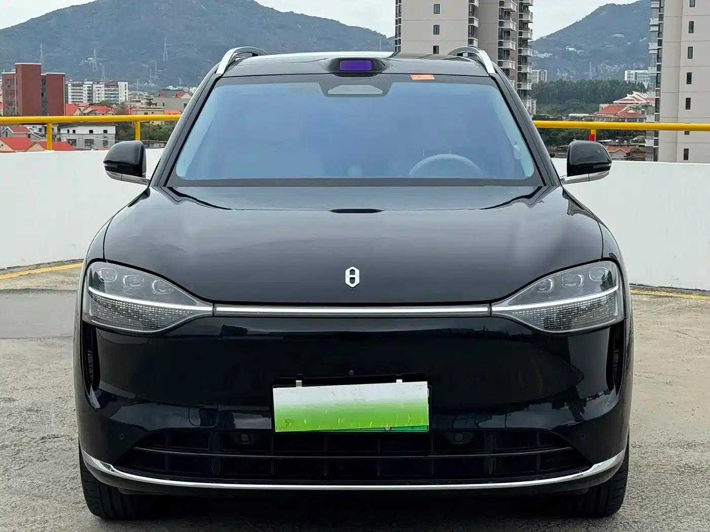 Wenjie M9 2024 Range Extended Max Edition 42kWh 6-Seater — миниатюра 2