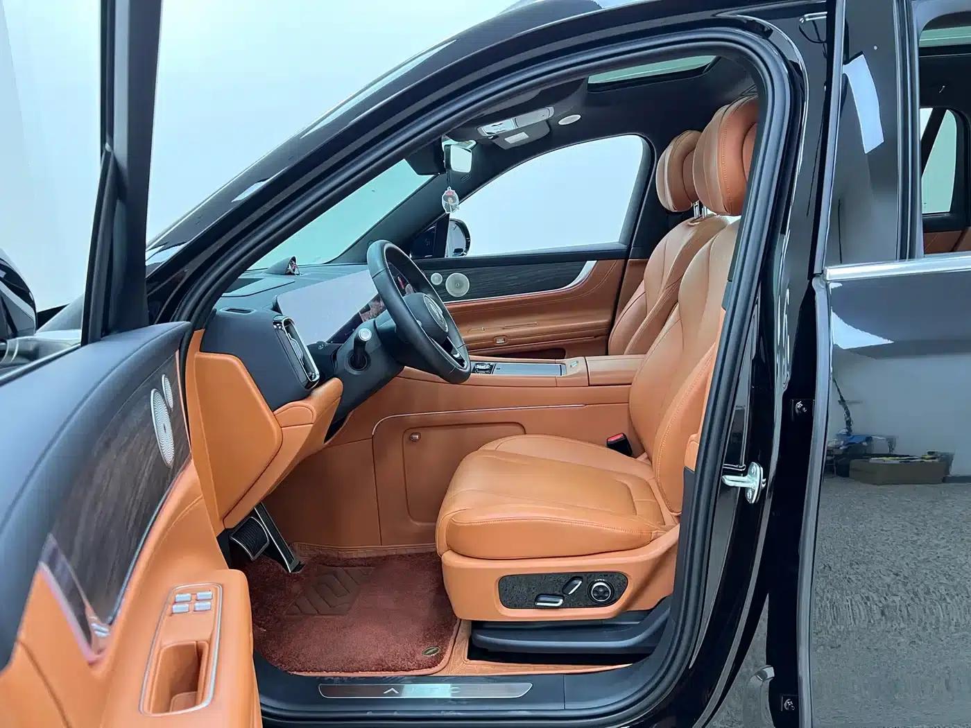 Wenjie M9 2024 Range Extended Ultra Edition 42kWh 6-Seater — миниатюра 15