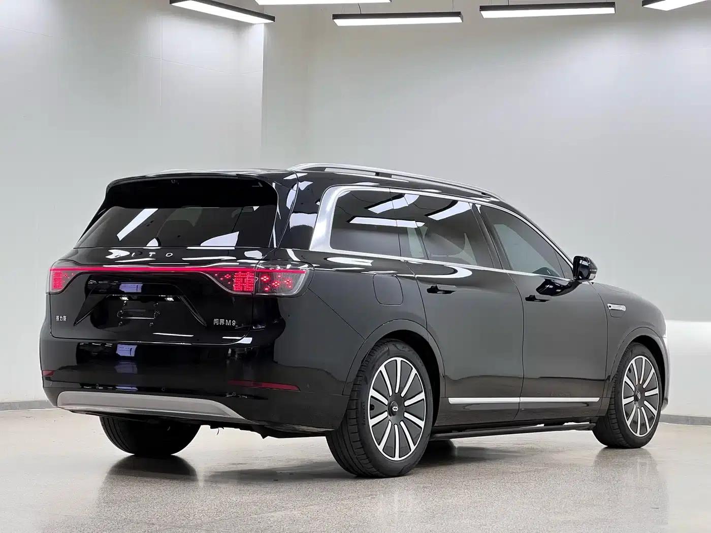 Wenjie M9 2024 Range Extended Ultra Edition 42kWh 6-Seater — миниатюра 5