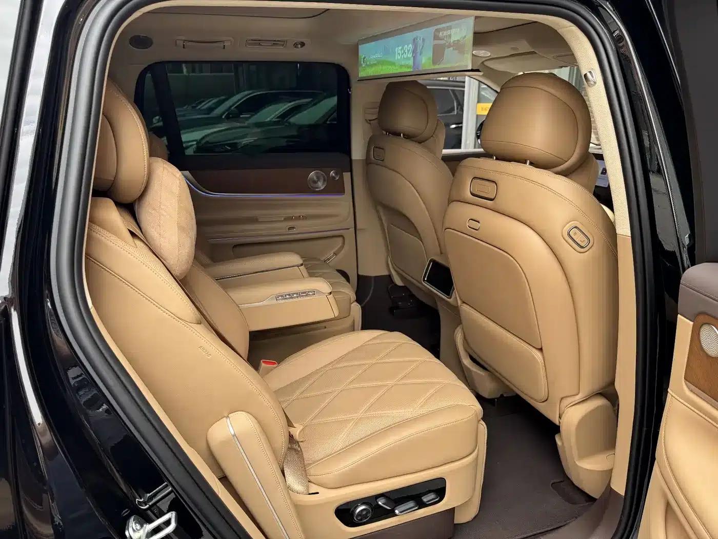 Wenjie M9 2025 Ultra Extended Range Edition (52kWh, 6-seater, 192-line LiDAR) — миниатюра 22