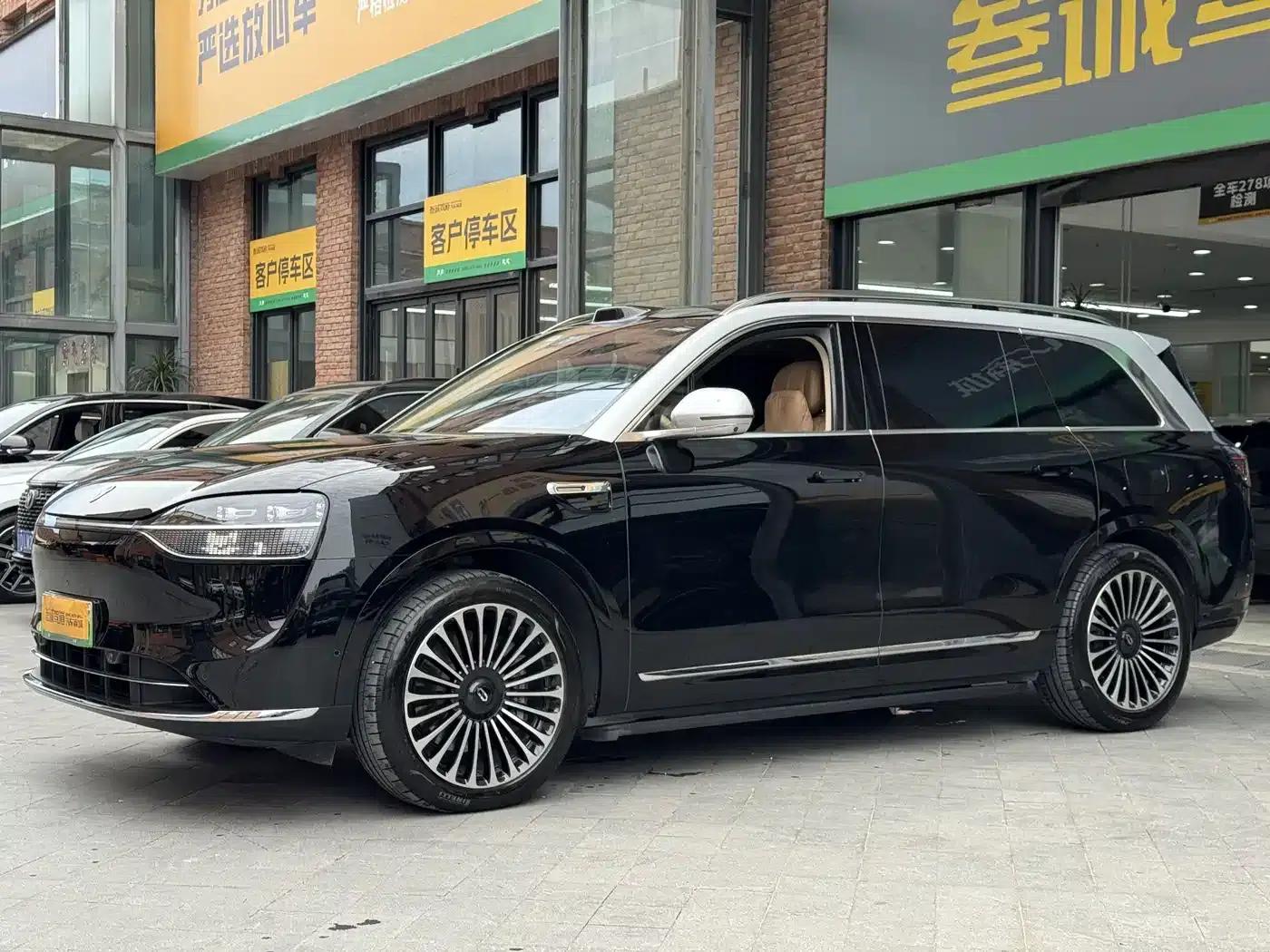 Wenjie M9 2025 Ultra Extended Range Edition (52kWh, 6-seater, 192-line LiDAR) — миниатюра 4