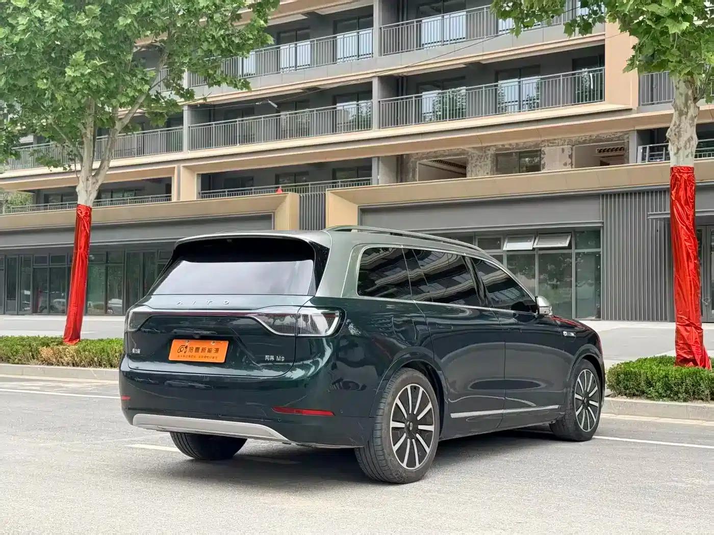 Wenjie M9 2024 Range Extended Max Edition 42kWh 6-Seater — миниатюра 15