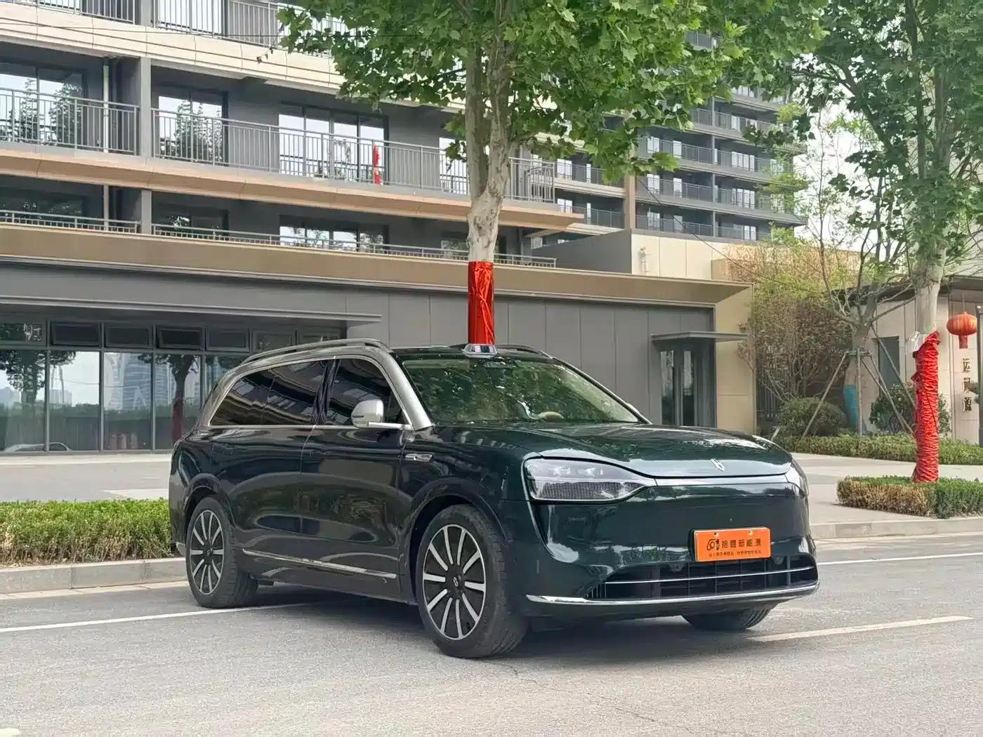 Wenjie M9 2024 Range Extended Max Edition 42kWh 6-Seater — миниатюра 3