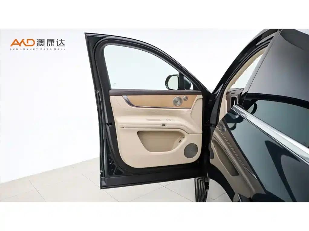 Wenjie M9/2025/Pure Electric Ultra Edition 100kWh 6 Seats (192-line LiDAR) — миниатюра 11