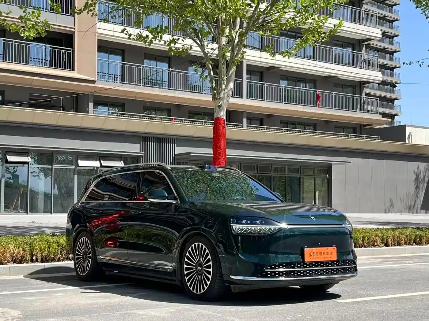 Wenjie M9 2024 Range Extended Ultra Edition 52kWh 6-Seater — миниатюра 3
