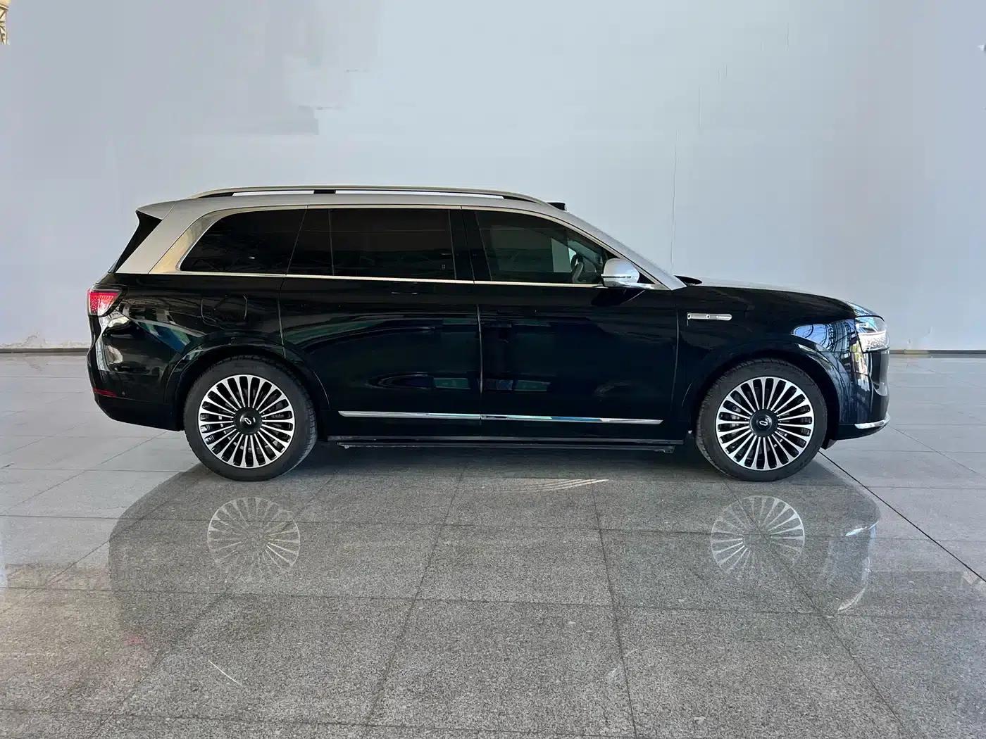 Wenjie M9 2024 Range Extended Ultra Edition 52kWh 5-Seater — миниатюра 2