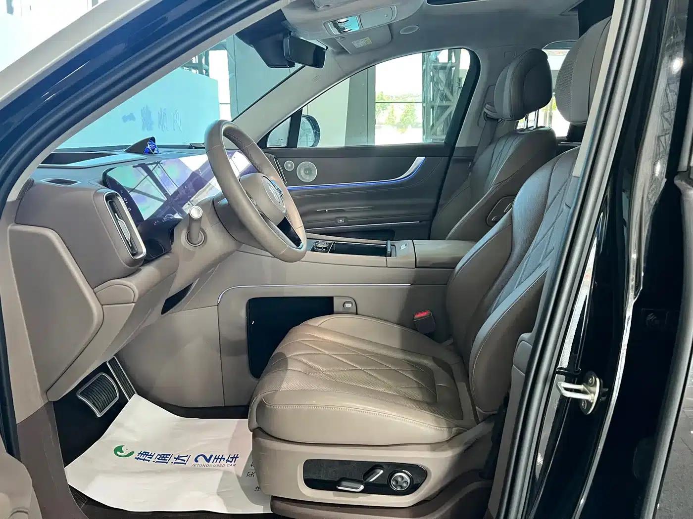 Wenjie M9 2024 Range Extended Ultra Edition 52kWh 5-Seater — миниатюра 22