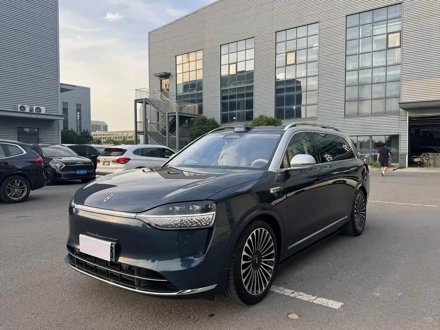 Wenjie M9 2025 Ultra Extended Range Edition 52kWh 6-Seat Version (192-line LiDAR) — миниатюра 1