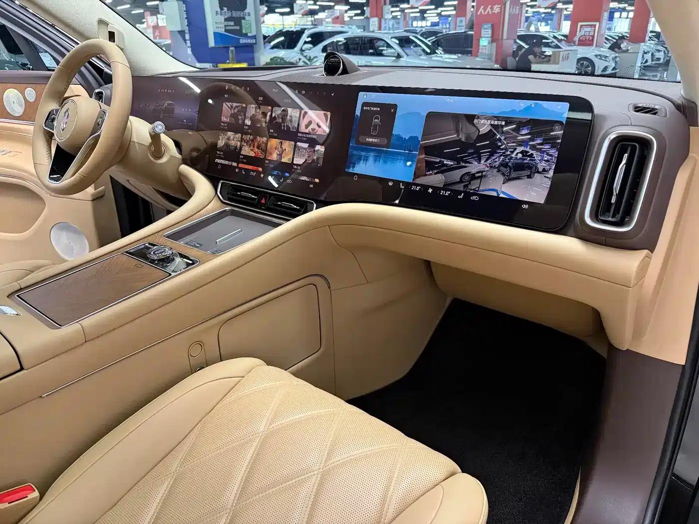 Wenjie M9 2025 Ultra Extended Range Edition (52kWh, 6-seater, 192-line LiDAR) — миниатюра 8