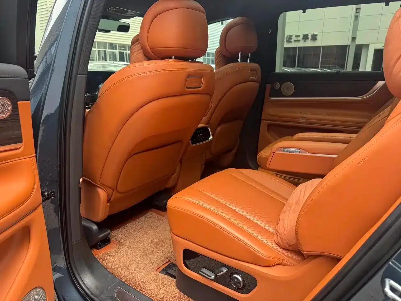 Wenjie M9 2024 Range Extended Max Edition 52kWh 6-Seater — миниатюра 19