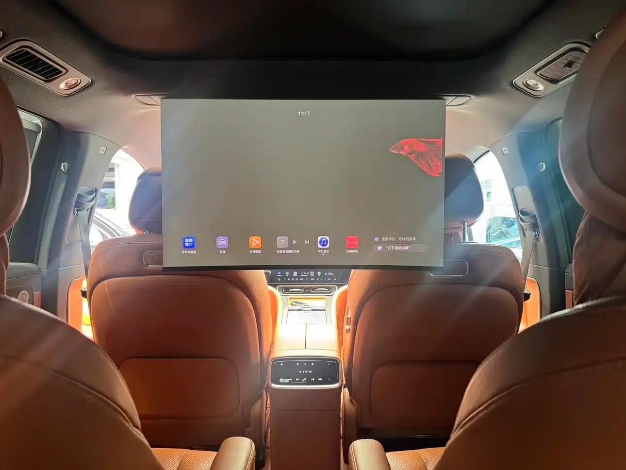 Wenjie M9 2024 Range Extended Max Edition 52kWh 6-Seater — миниатюра 22