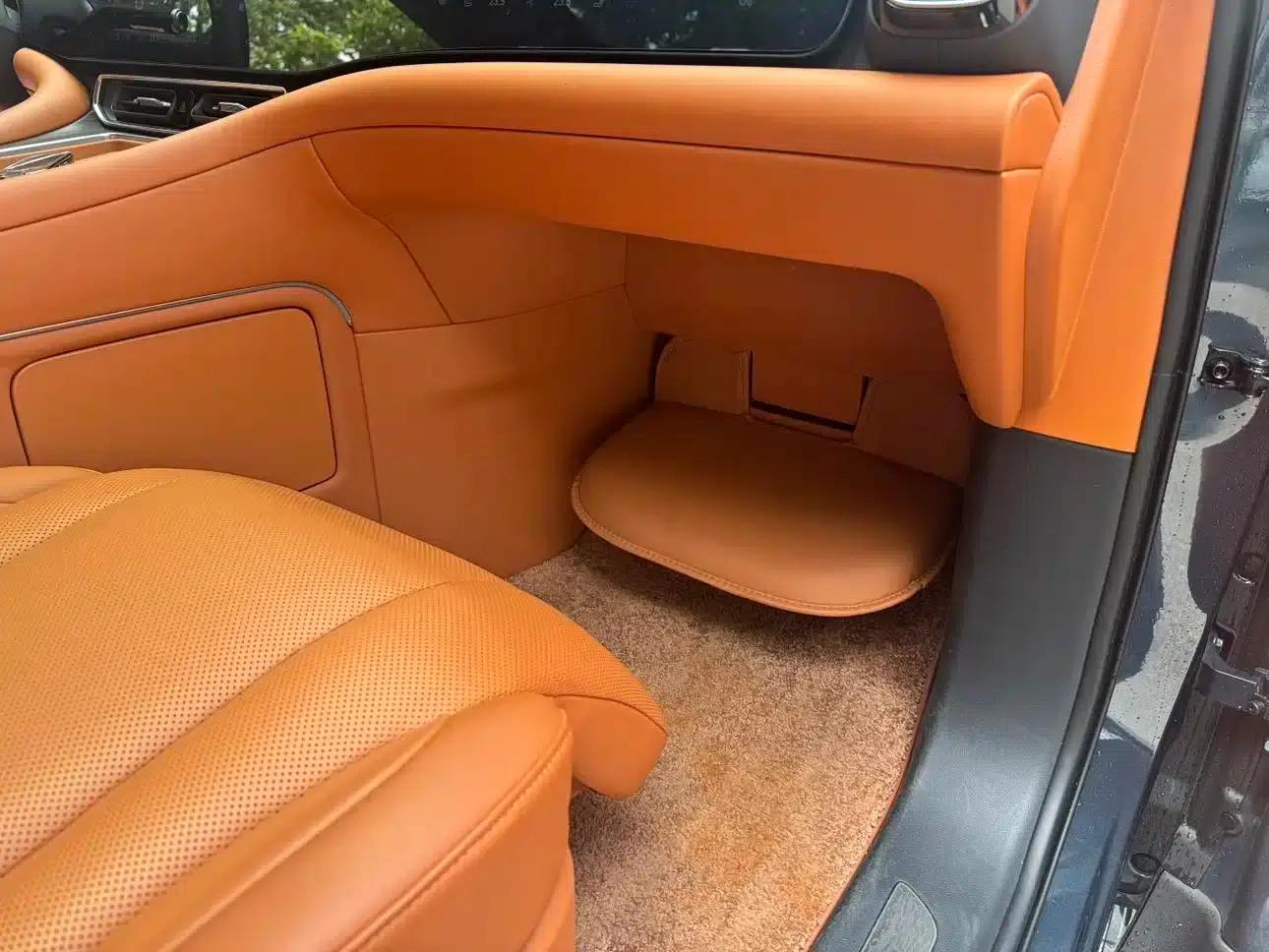 Wenjie M9 2024 Range Extended Max Edition 52kWh 6-Seater — миниатюра 26