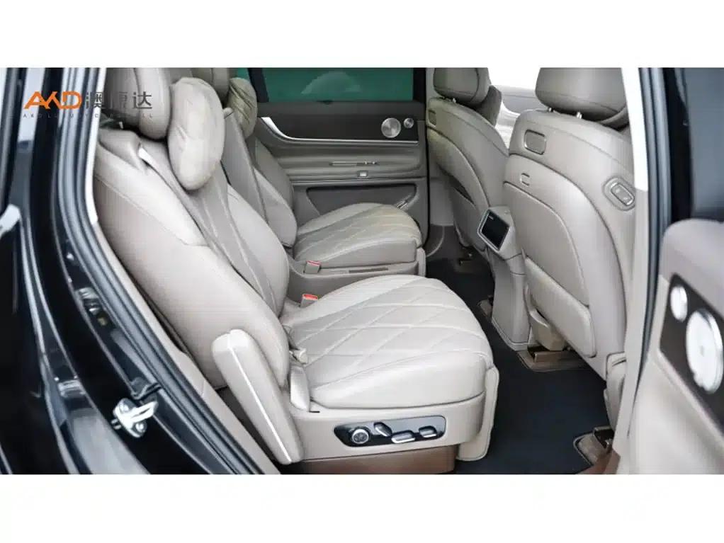 Wenjie M9/1.5T/2025/Range Extended Ultra Edition 52kWh 6 Seats (192-line LiDAR) — миниатюра 8