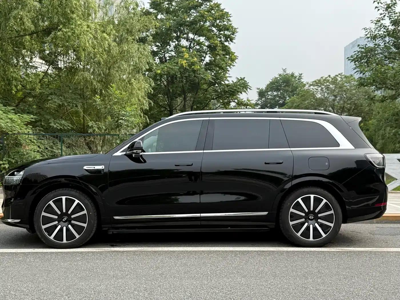 Wenjie M9 2025 Ultra Extended Range Edition 52kWh 6-Seat Version (192-line LiDAR) — миниатюра 2