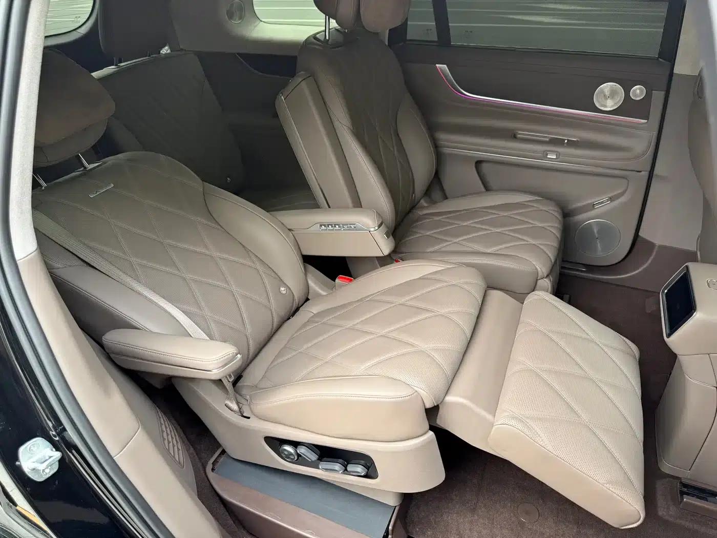 Wenjie M9 2025 Ultra Extended Range Edition 52kWh 6-Seat Version (192-line LiDAR) — миниатюра 16