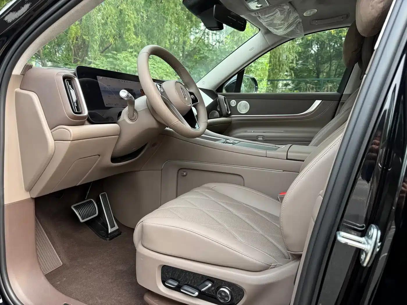 Wenjie M9 2025 Ultra Extended Range Edition 52kWh 6-Seat Version (192-line LiDAR) — миниатюра 9
