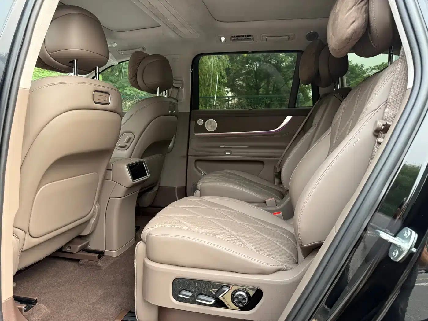 Wenjie M9 2025 Ultra Extended Range Edition 52kWh 6-Seat Version (192-line LiDAR) — миниатюра 10