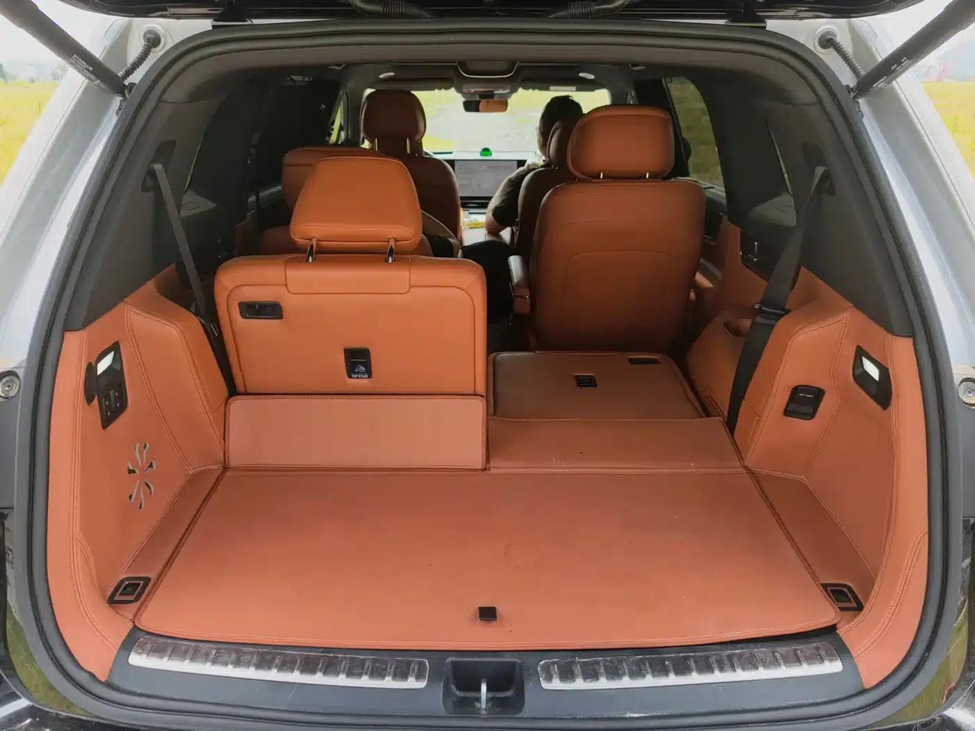 Wenjie M9 2024 Range Extended Ultra Edition 52kWh 6-Seater — миниатюра 7