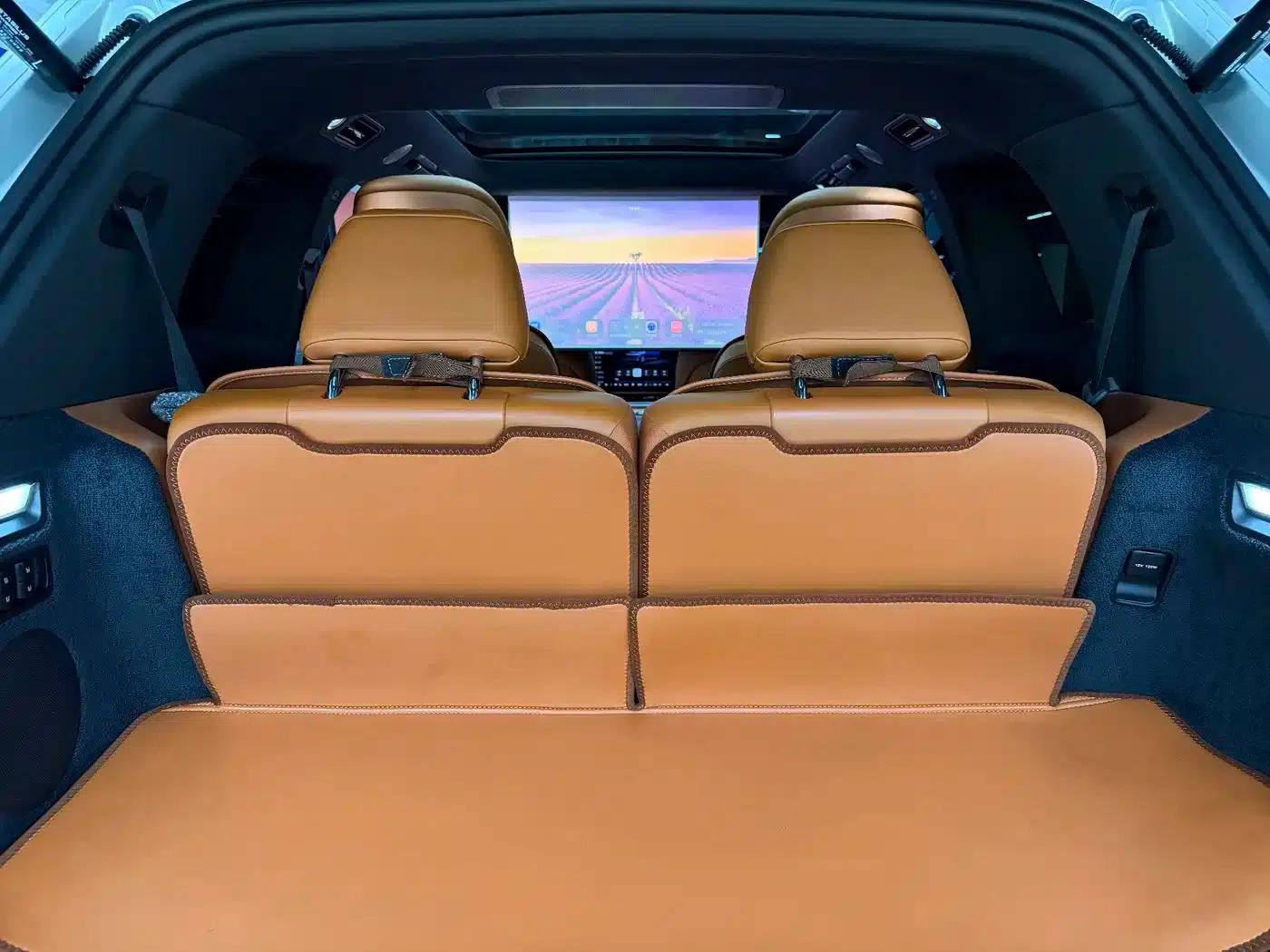 Wenjie M9 2025 Ultra Extended Range Edition (52kWh, 6-seater, 192-line LiDAR) — миниатюра 14