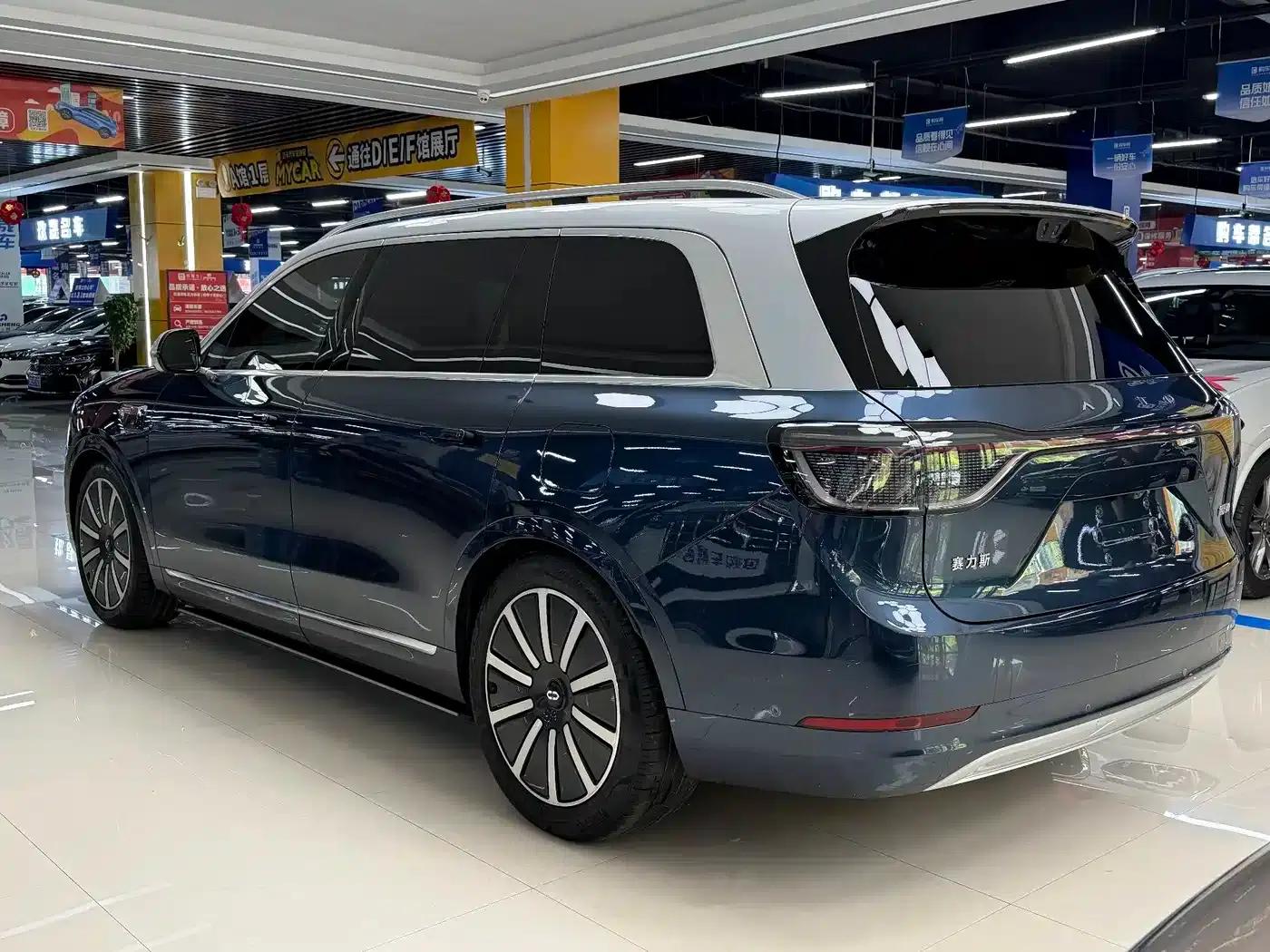 Wenjie M9 2025 Ultra Extended Range Edition (52kWh, 6-seater, 192-line LiDAR) — миниатюра 18