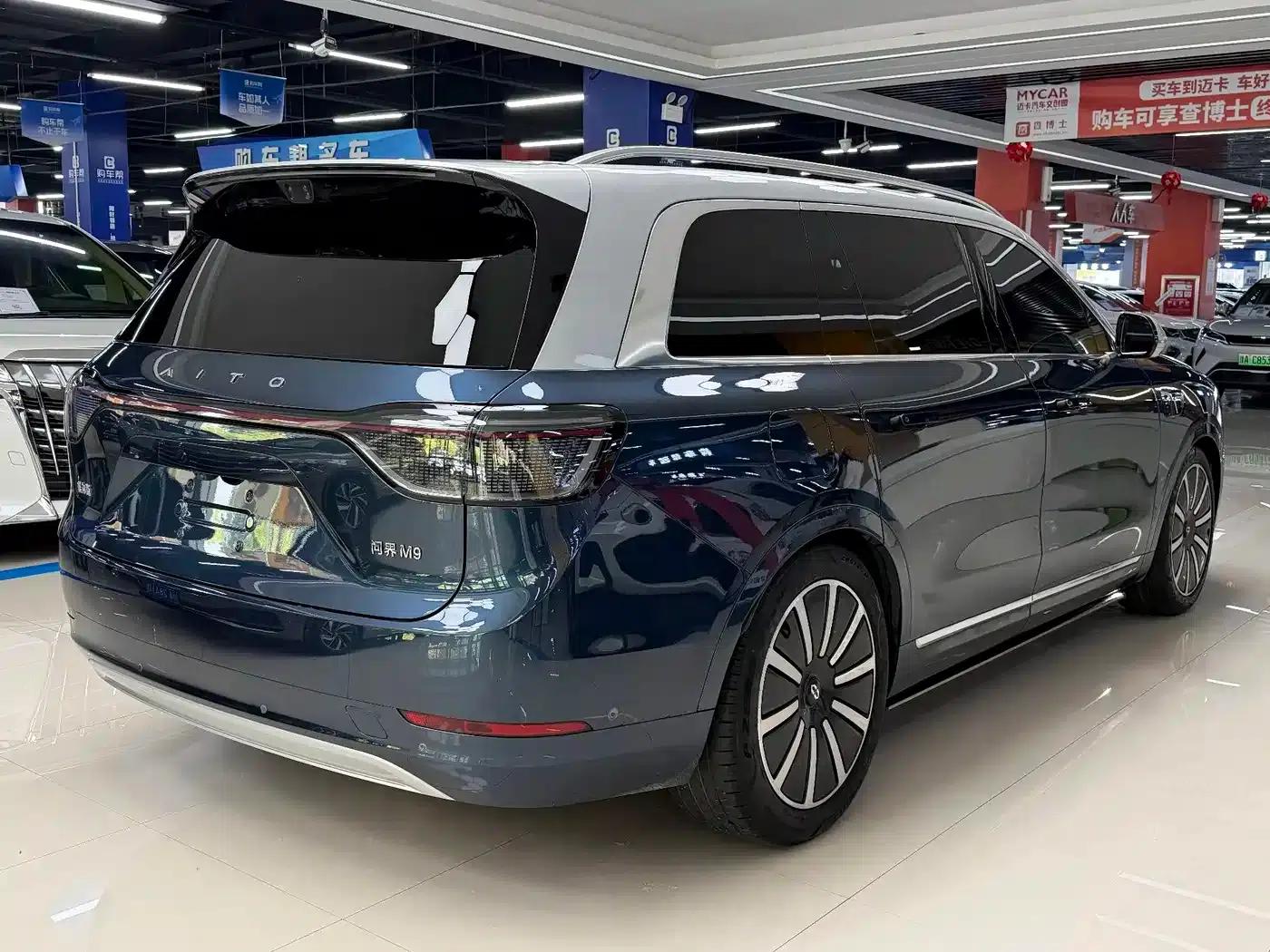 Wenjie M9 2025 Ultra Extended Range Edition (52kWh, 6-seater, 192-line LiDAR) — миниатюра 19