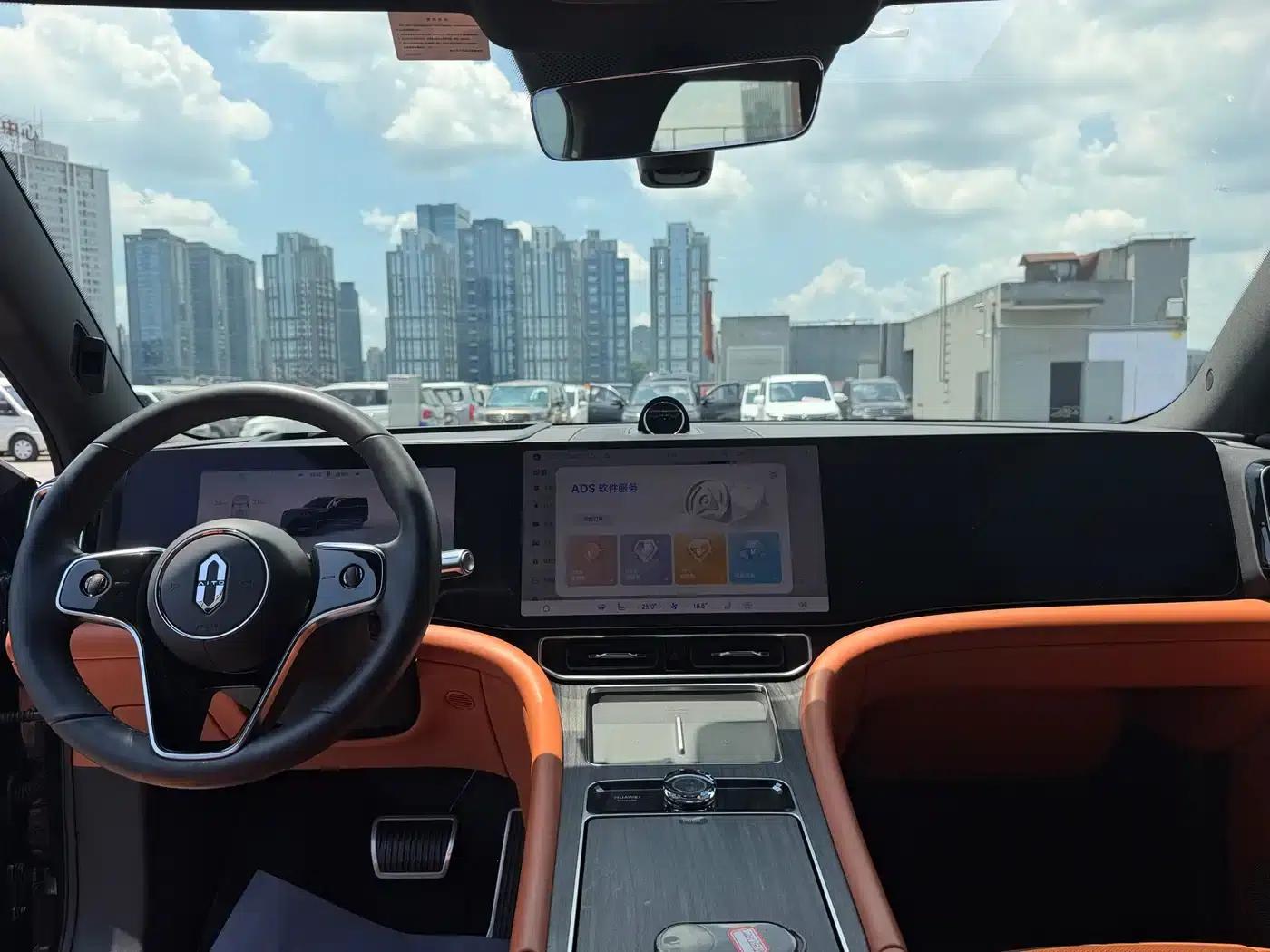 Wenjie M9 2024 Range Extended Ultra Edition 42kWh 6-Seater — миниатюра 12
