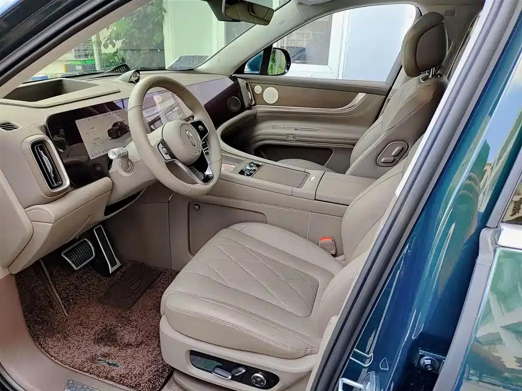 Wenjie M9 2024 Range Extended Ultra Edition 42kWh 6-Seater — миниатюра 7