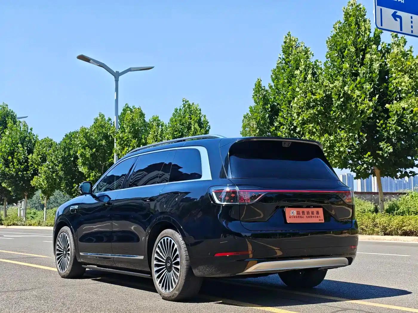 Wenjie M9 2025 Ultra Extended Range Edition 52kWh 6-Seat Version (192-line LiDAR) — миниатюра 16
