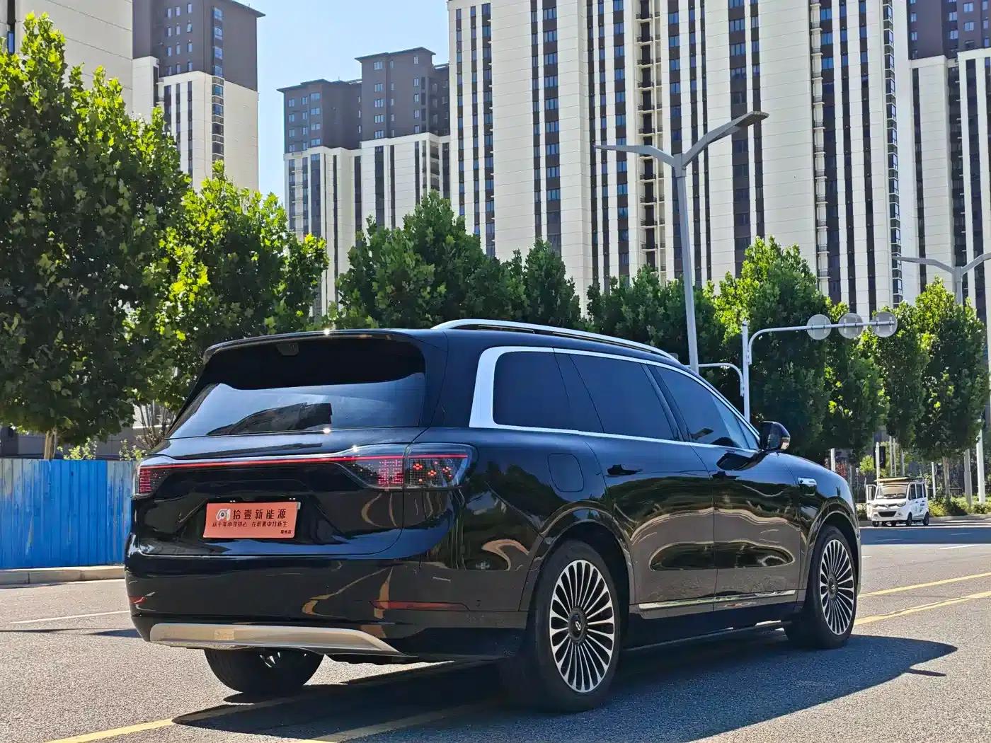 Wenjie M9 2025 Ultra Extended Range Edition 52kWh 6-Seat Version (192-line LiDAR) — миниатюра 18