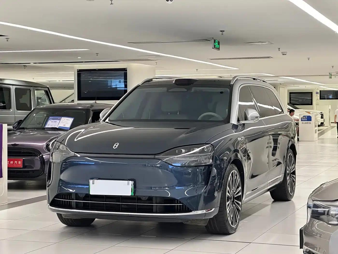 Wenjie M9 2024 Range Extended Ultra Edition 42kWh 6-Seater — миниатюра 1