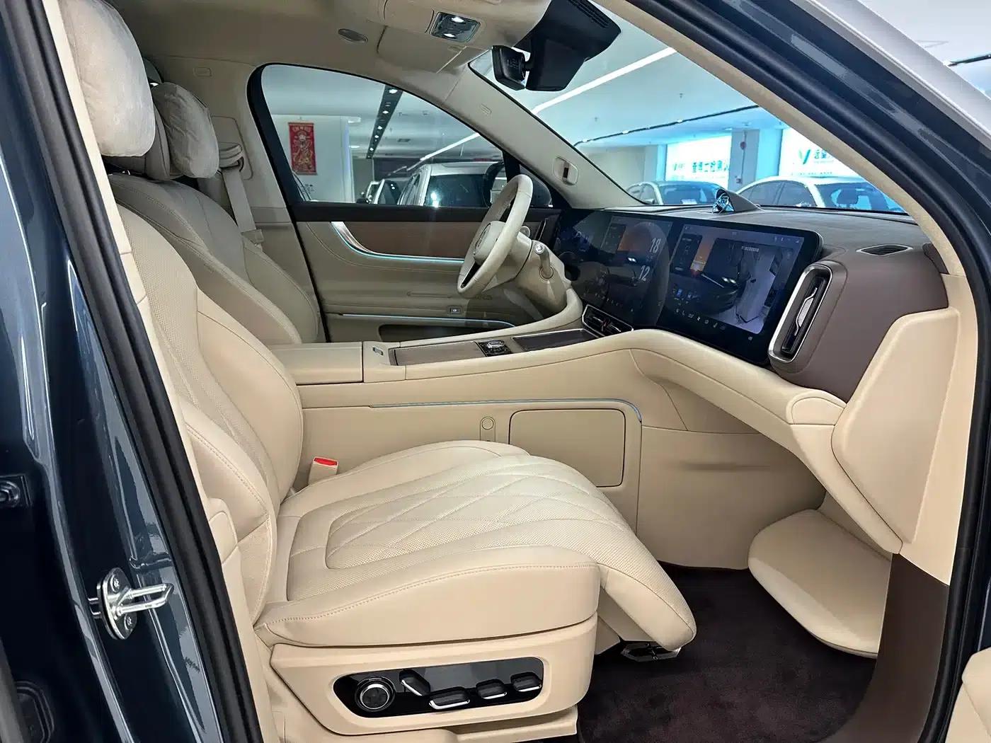Wenjie M9 2024 Range Extended Ultra Edition 42kWh 6-Seater — миниатюра 12