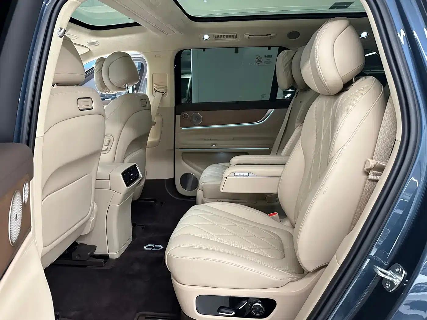 Wenjie M9 2024 Range Extended Ultra Edition 42kWh 6-Seater — миниатюра 14