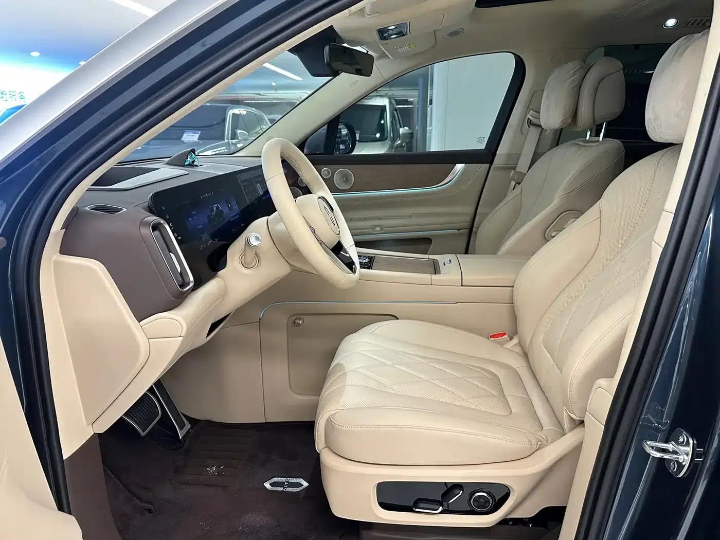 Wenjie M9 2024 Range Extended Ultra Edition 42kWh 6-Seater — миниатюра 9