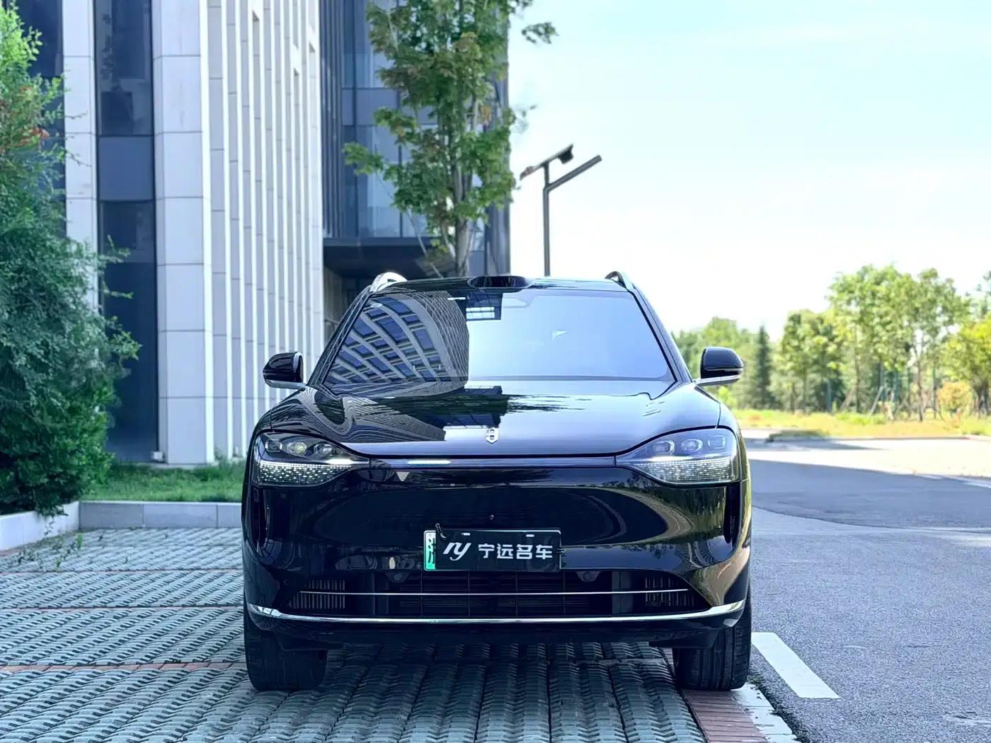 Wenjie M9 2024 Range Extended Ultra Edition 42kWh 6-Seater — миниатюра 2