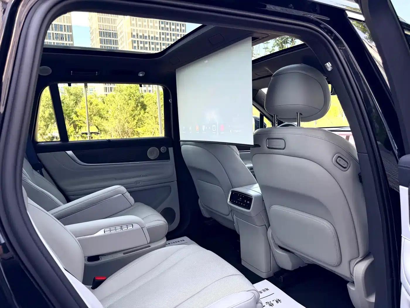 Wenjie M9 2024 Range Extended Ultra Edition 42kWh 6-Seater — миниатюра 15