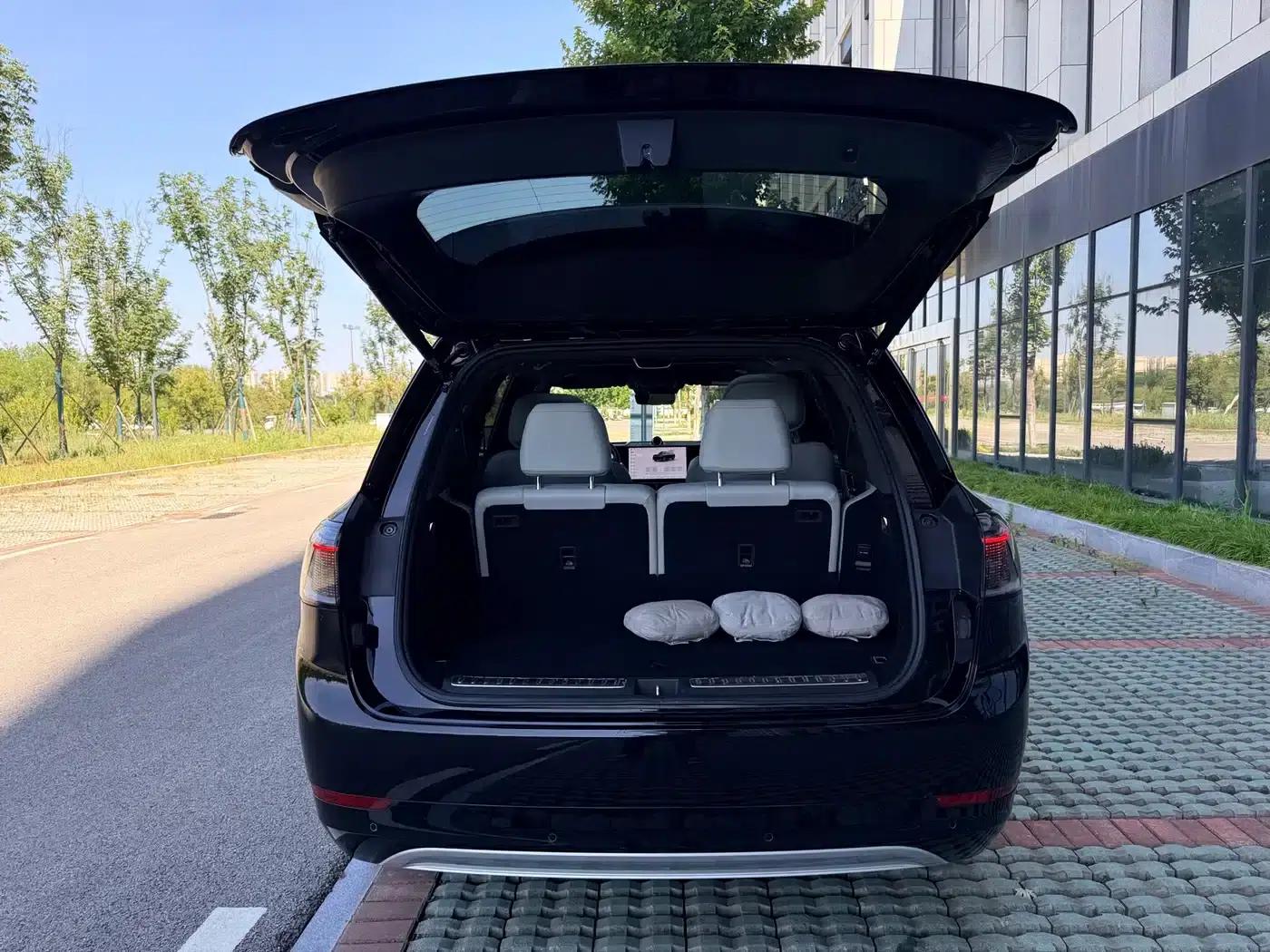 Wenjie M9 2024 Range Extended Ultra Edition 42kWh 6-Seater — миниатюра 16