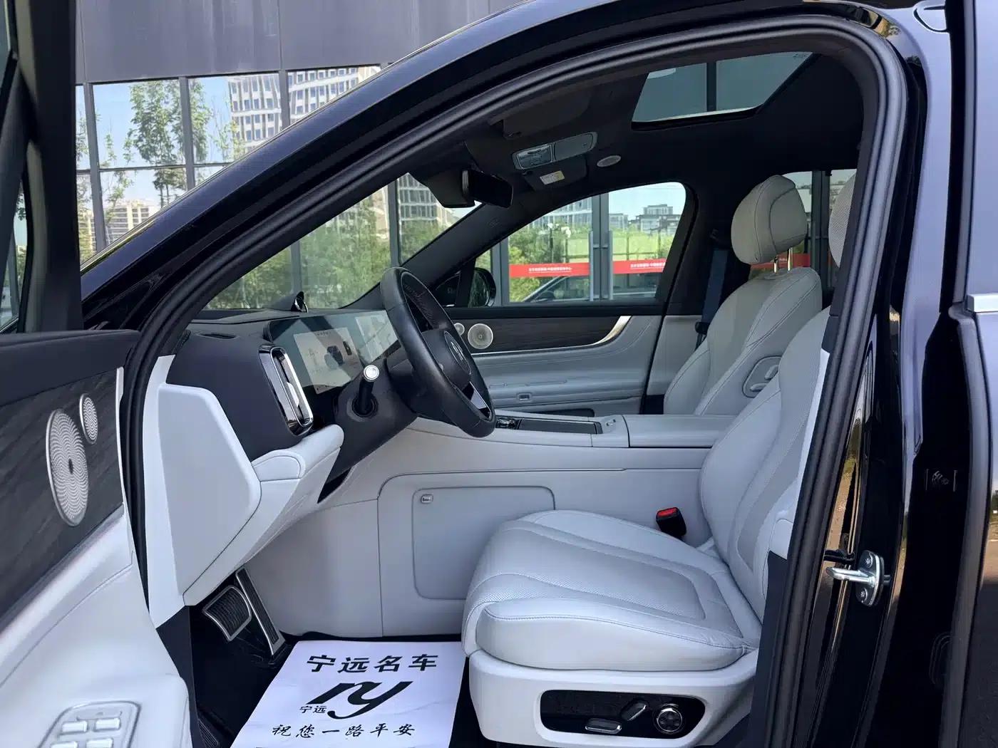 Wenjie M9 2024 Range Extended Ultra Edition 42kWh 6-Seater — миниатюра 5