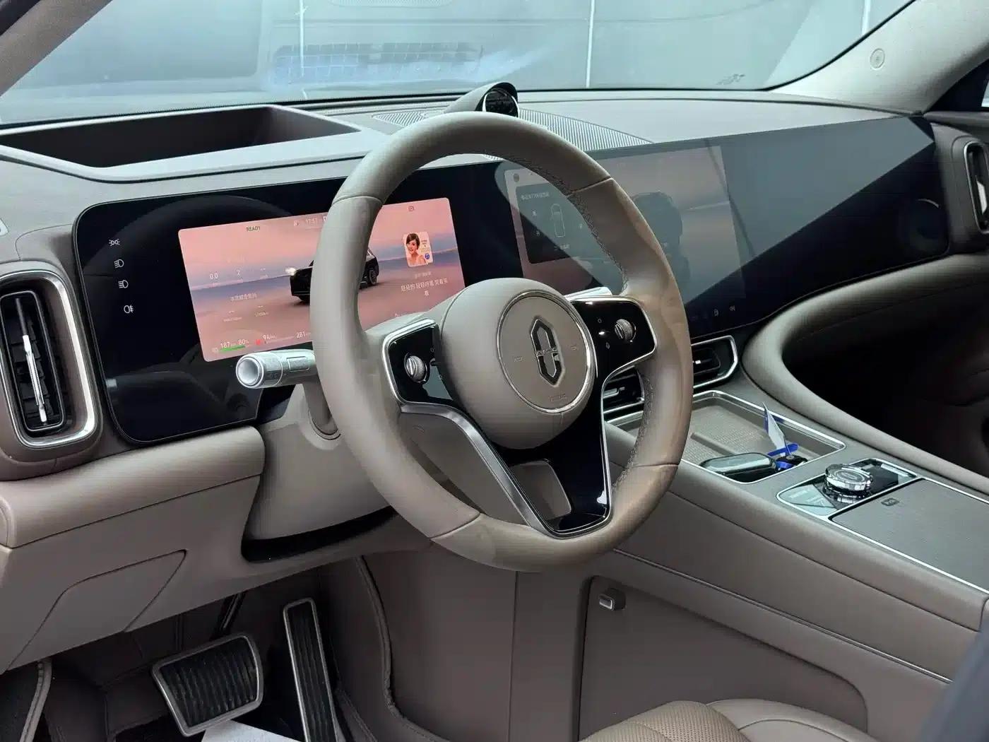 Wenjie M9 2024 Range Extended Ultra Edition 52kWh 5-Seater — миниатюра 13