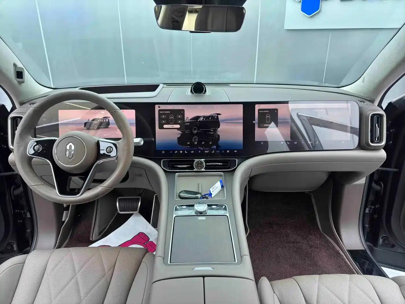 Wenjie M9 2024 Range Extended Ultra Edition 52kWh 5-Seater — миниатюра 22
