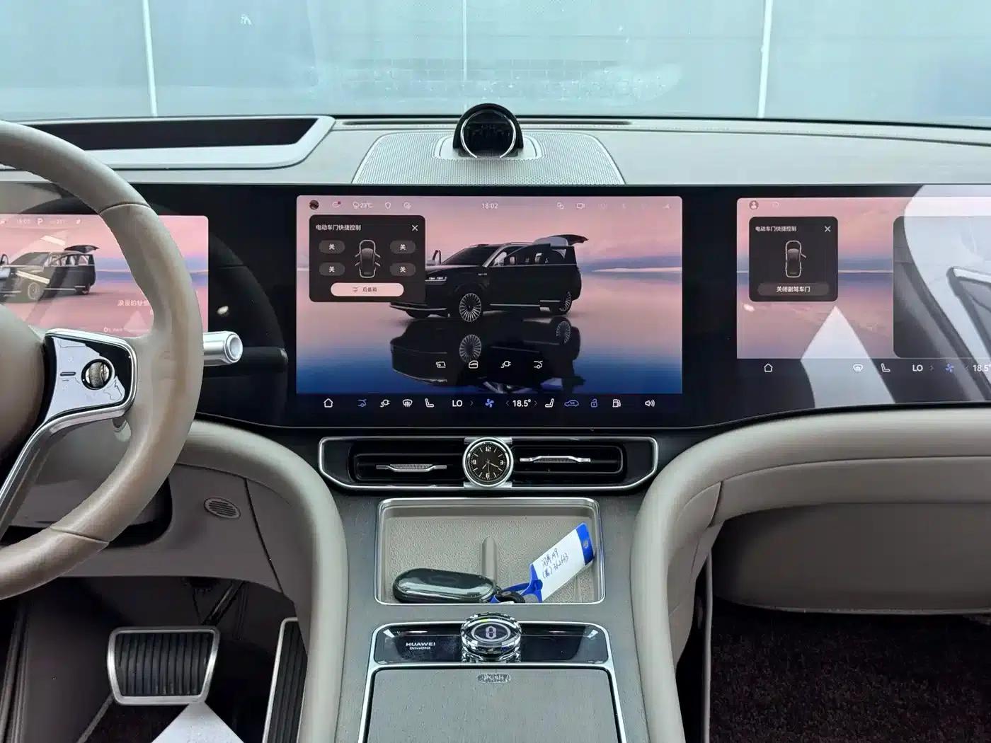 Wenjie M9 2024 Range Extended Ultra Edition 52kWh 5-Seater — миниатюра 26