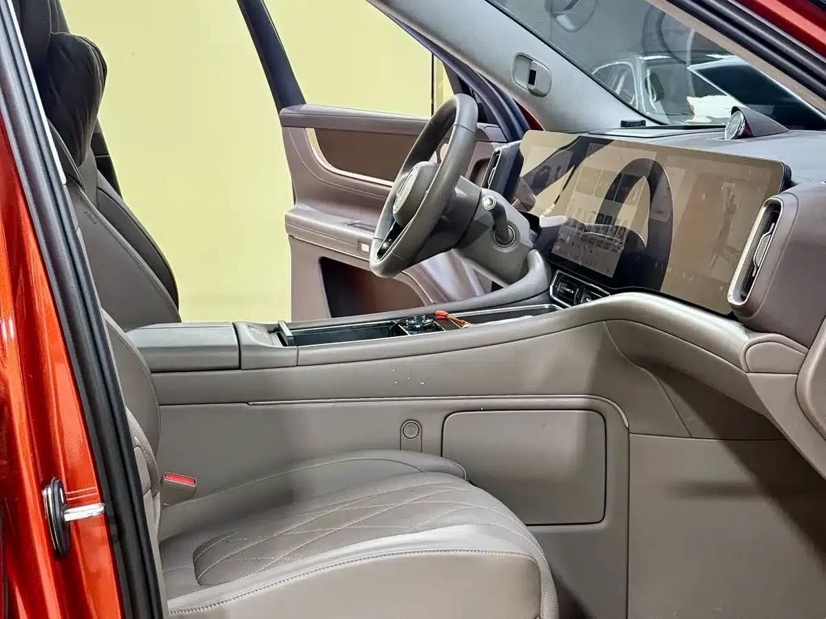 Wenjie M9 2024 Range Extended Ultra Edition 52kWh 5-Seater — миниатюра 12
