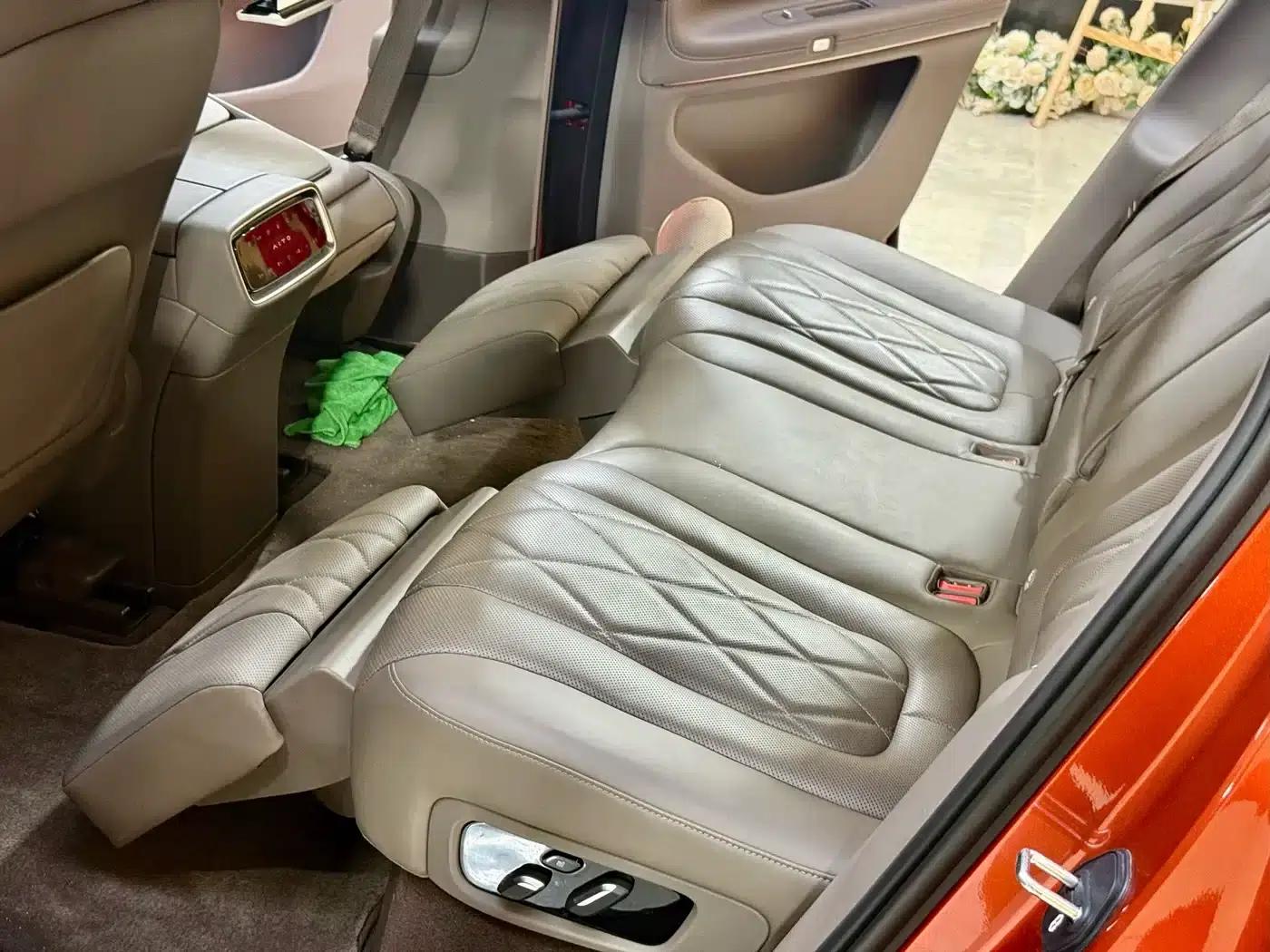 Wenjie M9 2024 Range Extended Ultra Edition 52kWh 5-Seater — миниатюра 9